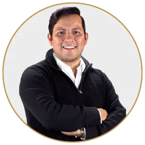 Mauricio Lecón Rosales, docente de Cristianismo y Edad Media en la Maestría en Historia del Pensamiento