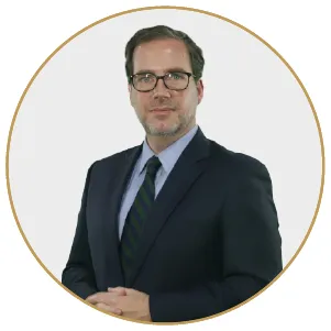 Fotografía del Dr. Juan Manuel Acuña Roldán, docente de Derecho Constitucional y Derechos Humanos.